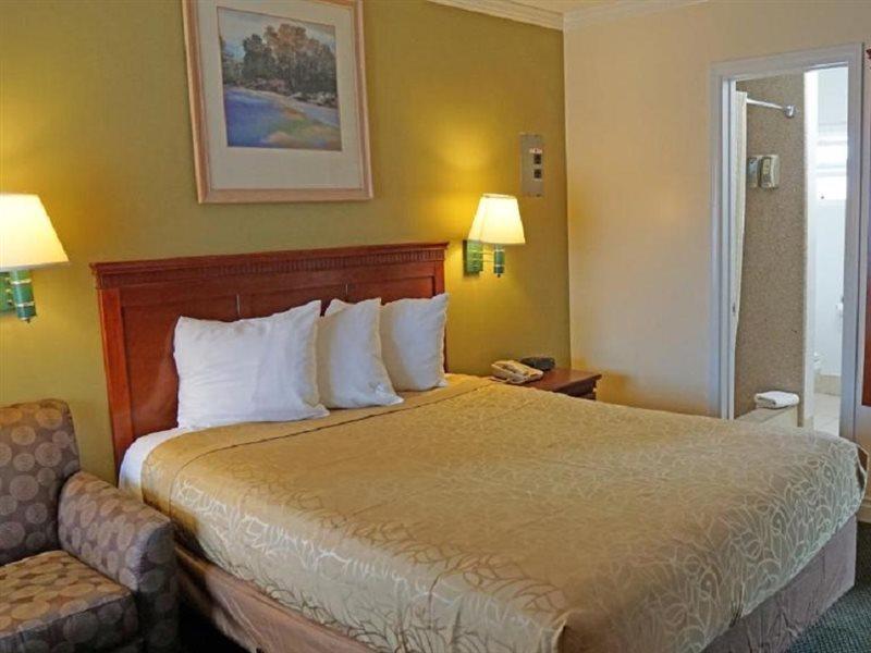 Redondo Inn And Suites Redondo Beach Buitenkant foto
