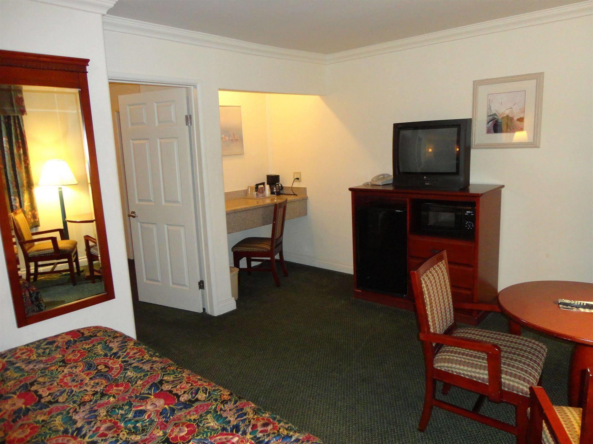 Redondo Inn And Suites Redondo Beach Buitenkant foto